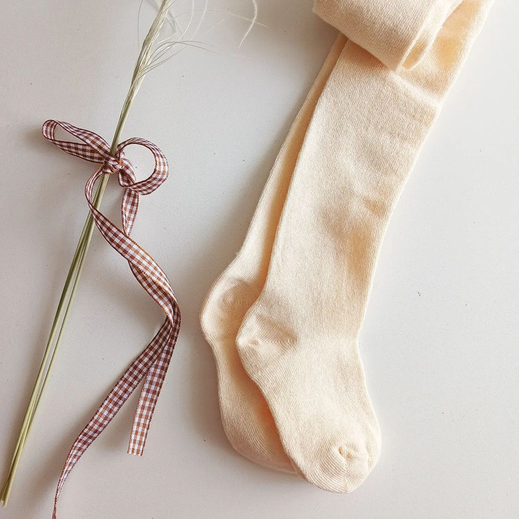 جوراب شلواری چهارفصل